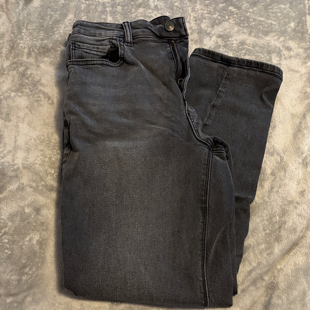 American Eagle Outfitters Charcoal Relaxed Jeans - Picture 1 of 5